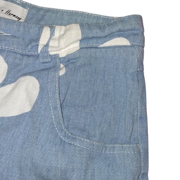 Groovy Floral Size S Light Wash Jeans - Picture 4 of 6